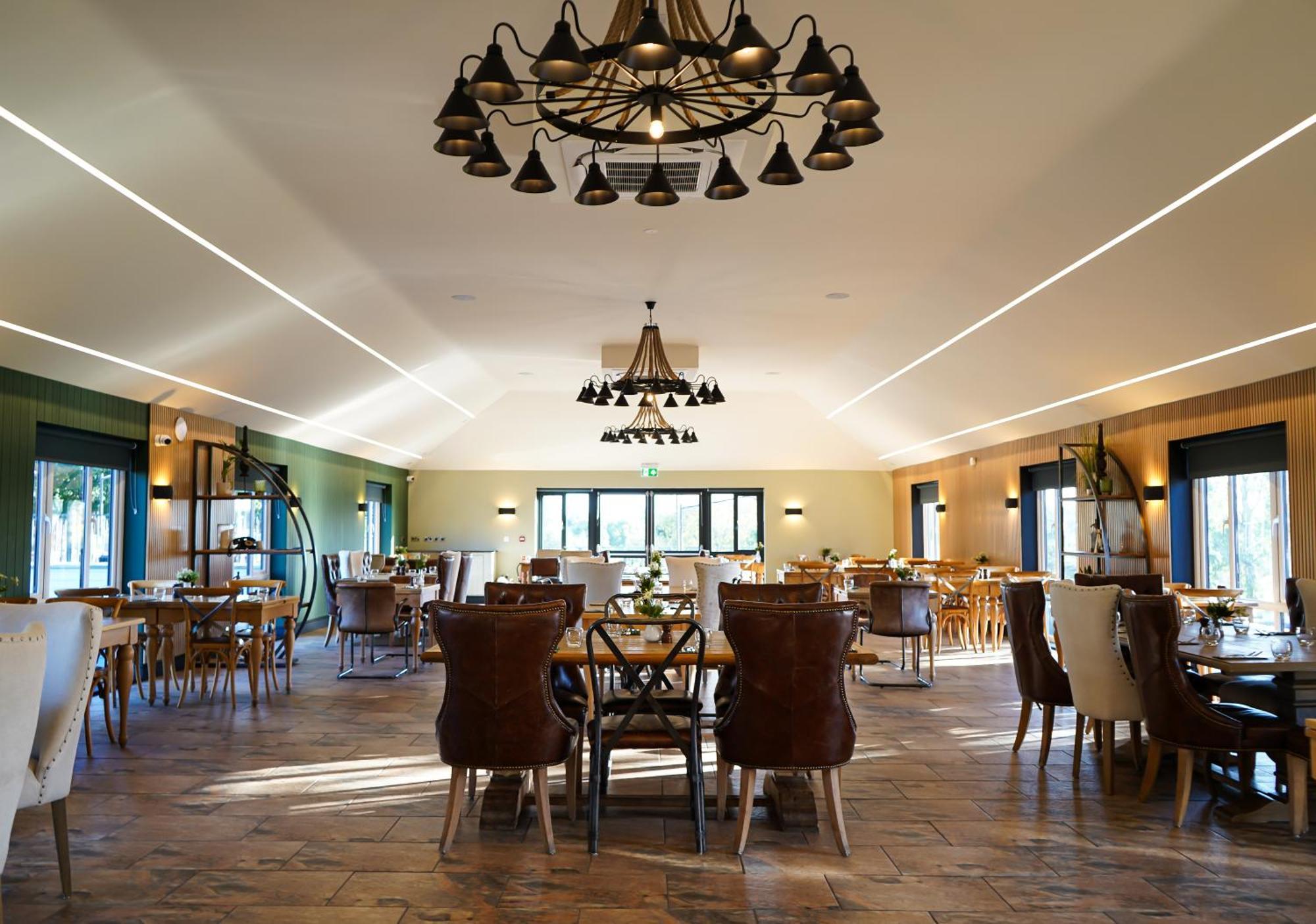 All Saints Resort Bury St. Edmunds Экстерьер фото